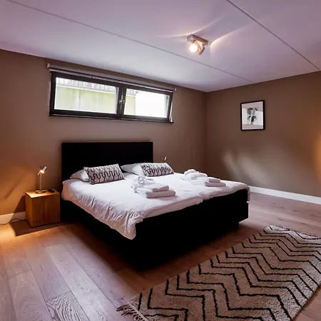Holiday home Dutchen Duynvoet
