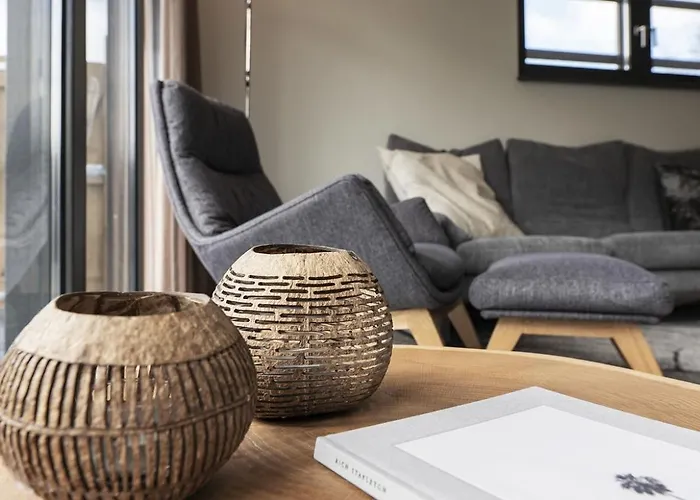 Dutchen Duynvoet * Схорл